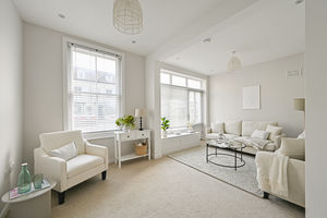 Sitting room- click for photo gallery